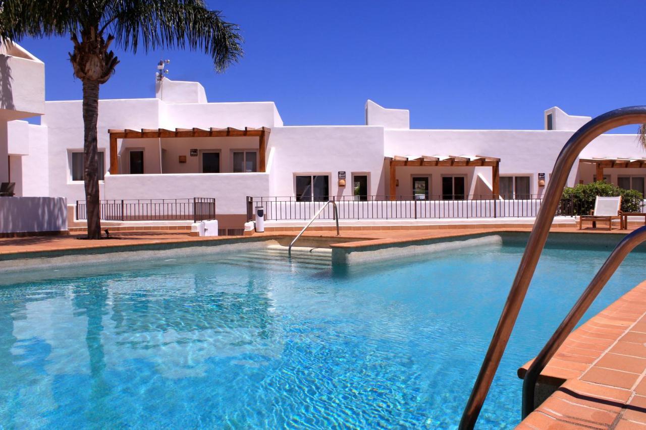 Real Agua Amarga Las Villas Екстер'єр фото
