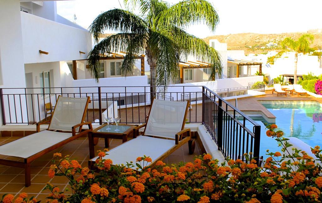 Real Agua Amarga Las Villas Екстер'єр фото